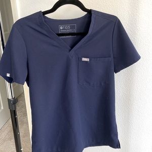 Navy Figs scrub top